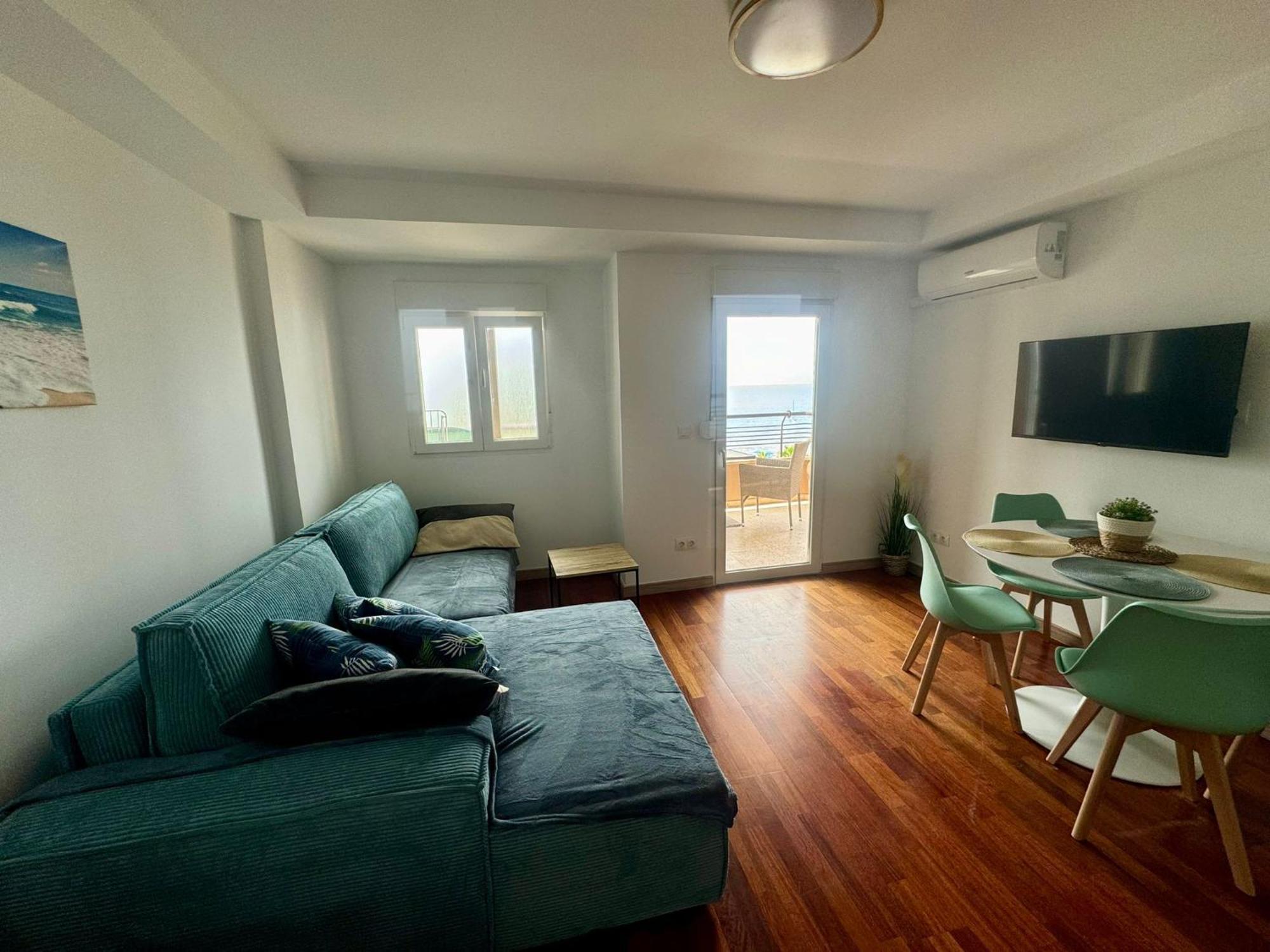 Apartamentos Coastal Haven ベニドルム エクステリア 写真
