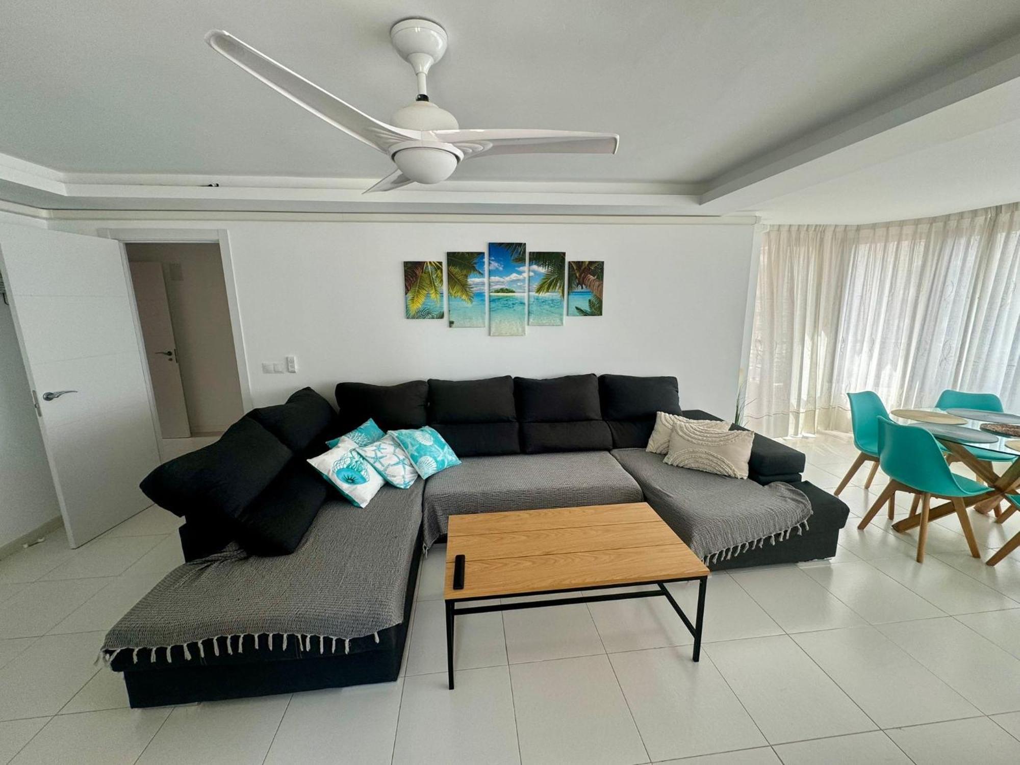 Apartamentos Coastal Haven ベニドルム エクステリア 写真